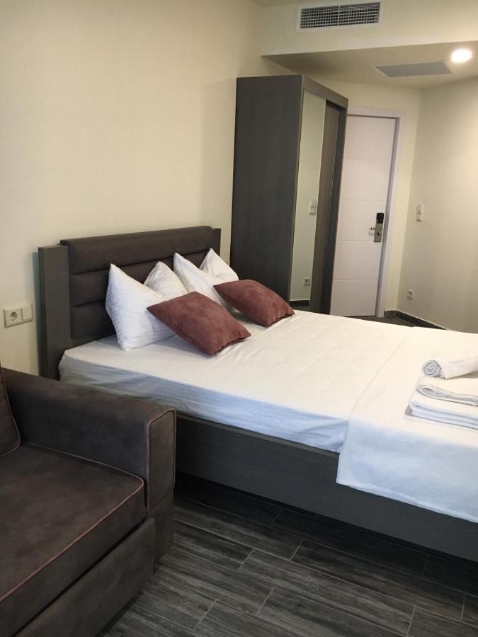 Hotel Scala シェックブティリ エクステリア 写真